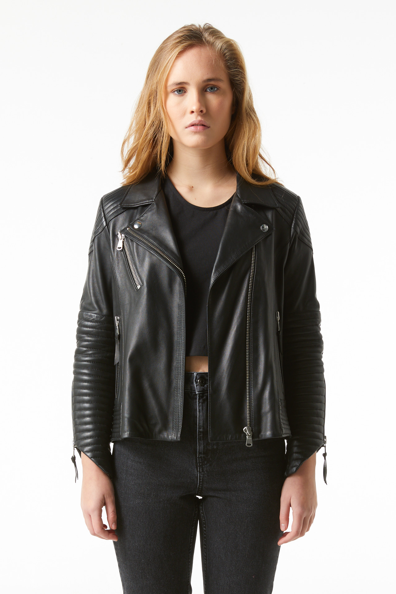 Front of model wearing black biker jacket